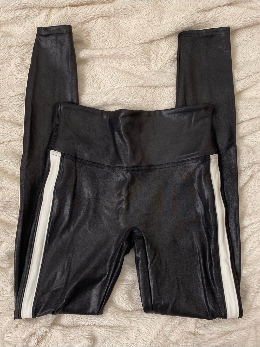 Spanx Faux Leather Side Stripe Leggings black Sz S - Picture 2 of 7